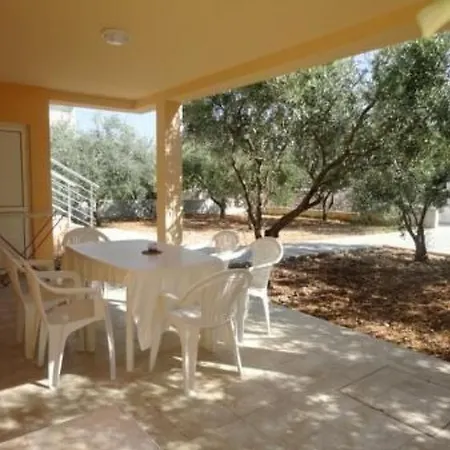 Mit Blick Auf Wasser By Interhome Feriehus Sevid